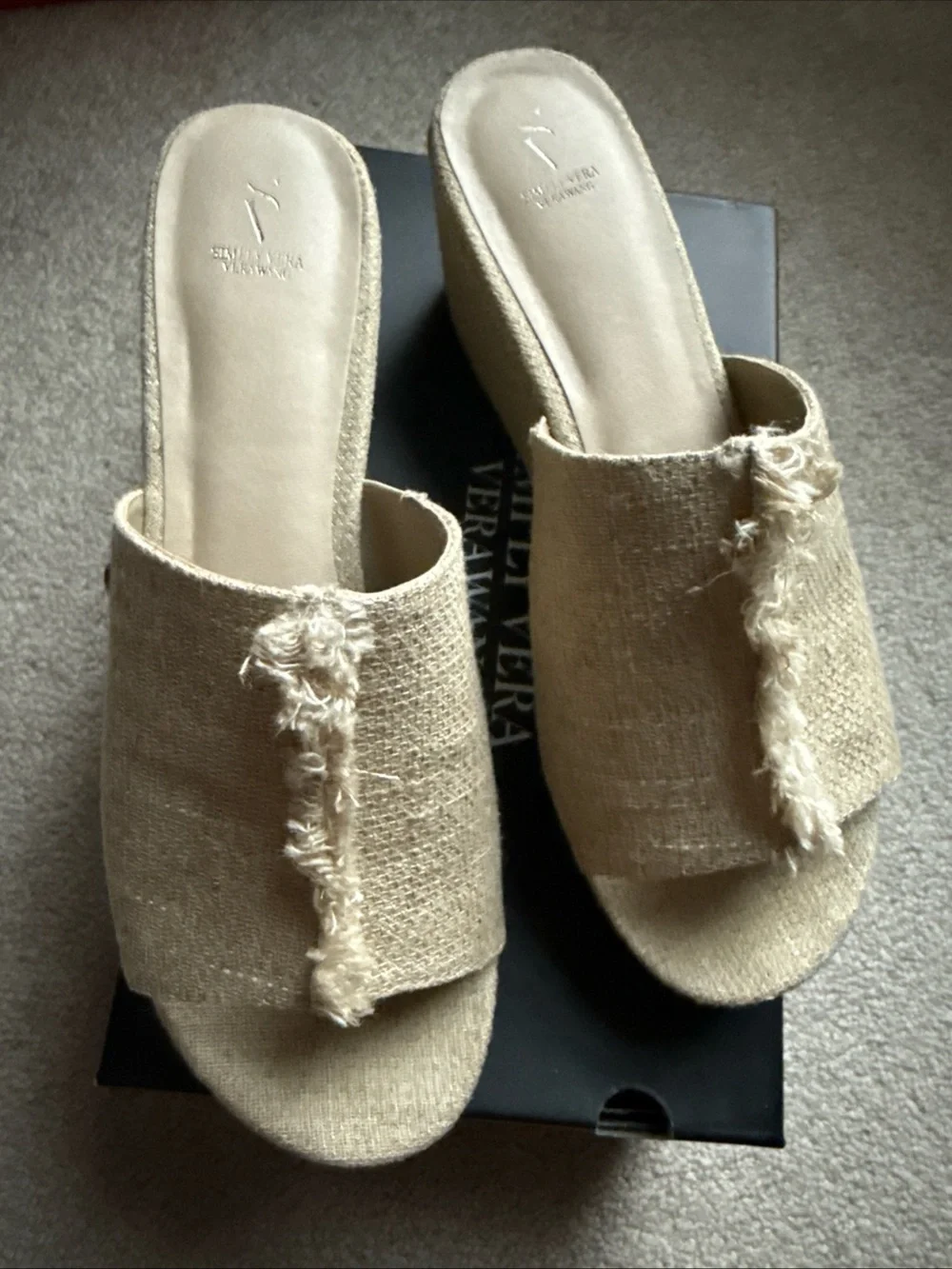 Simply Vera Braeburn Wedge Sandals - Color Natural - Size 9